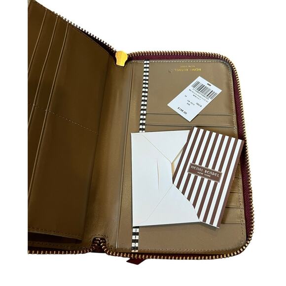 HENRI BENDEL Red Leather Zip Around Wallet 15 Credit Card Slots Lots Of Pockets - Picture 7 of 9